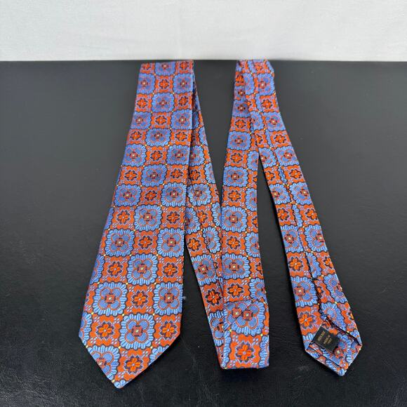 Jos. A. Bank Reserve Collection NEW Made in Italy 100% Silk Neck Tie - Picture 2 of 4